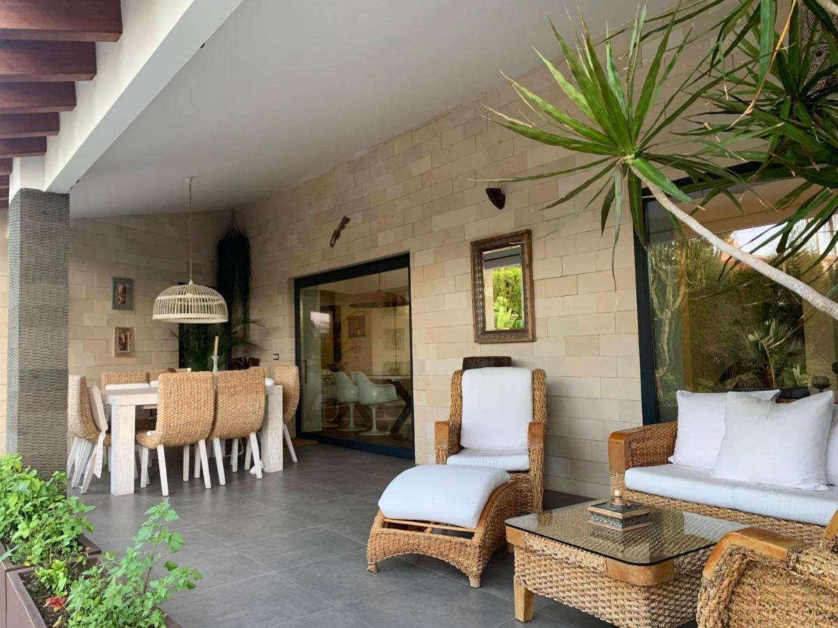Bed and Breakfast Kharisma Альтеа Экстерьер фото
